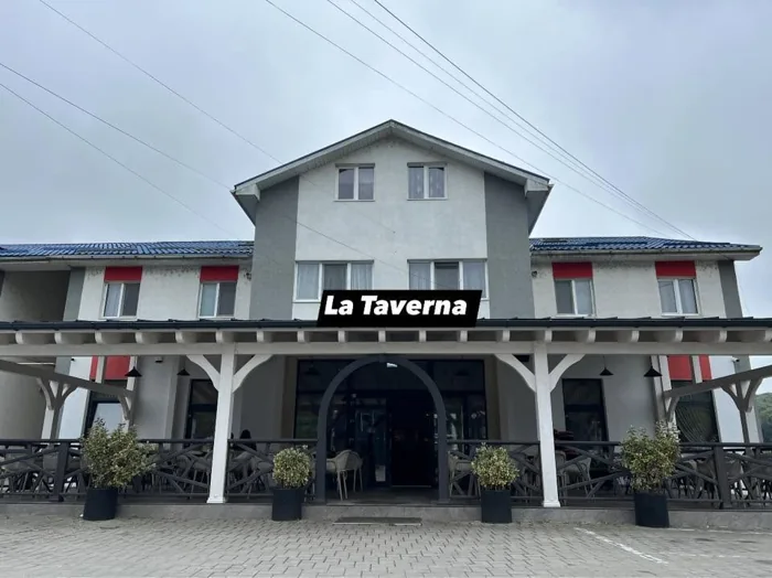 Fațada restaurantului La Taverna din Năsăud